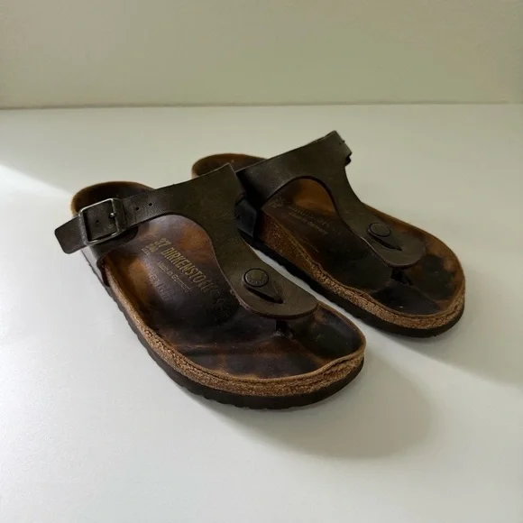 Birkenstock Gizeh Oiled Leather Bronze Sandals Women’s Size 37 - Picture 4 of 10